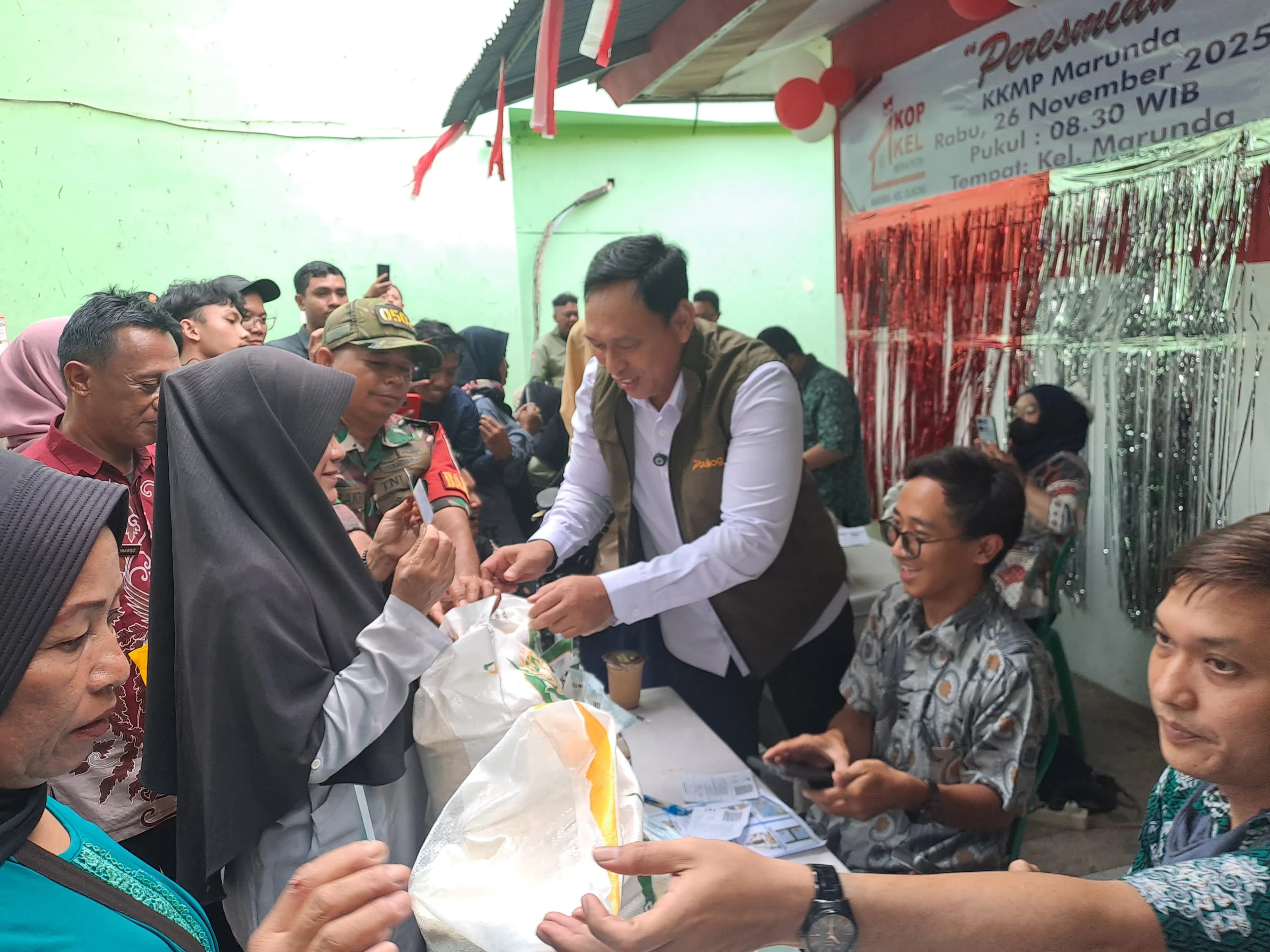 Gudang Penuh, Rakyat Tenang: Cerita BULOG Mengawal Ketahanan Pangan Indonesia