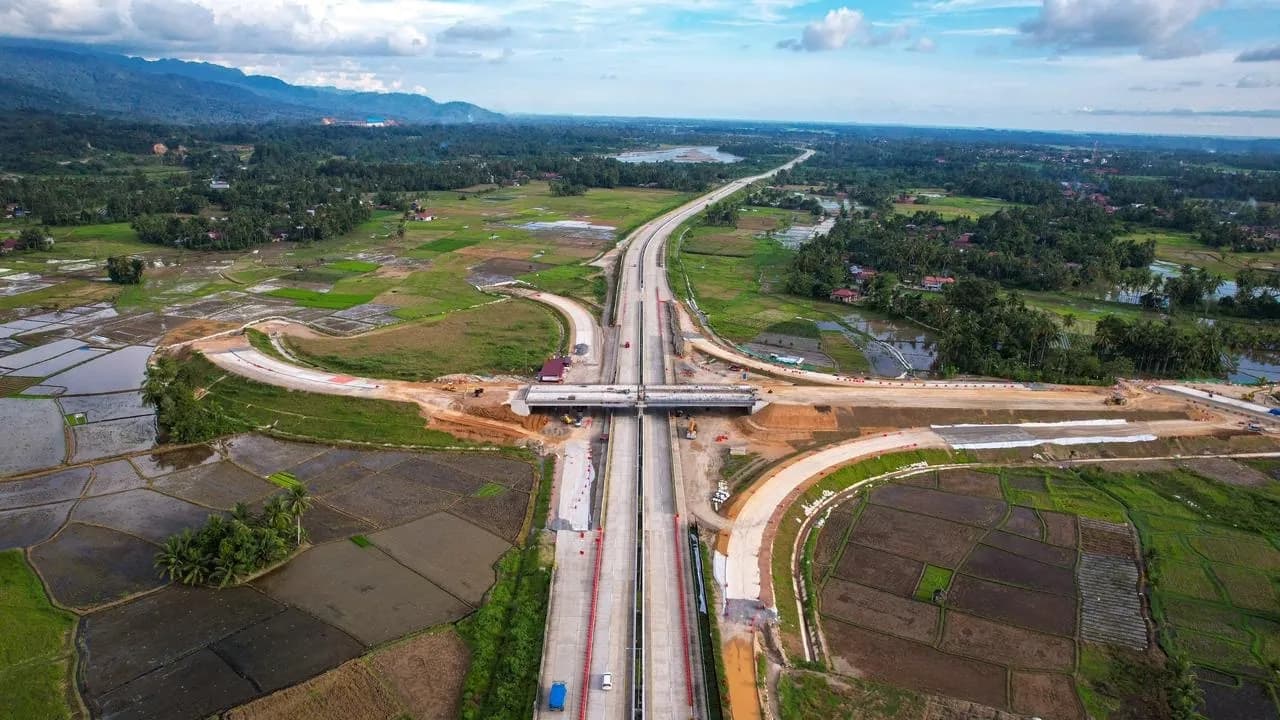 Hutama Karya Percepat Pembangunan Akses Lubuk Alung Tol Sicincin-Padang