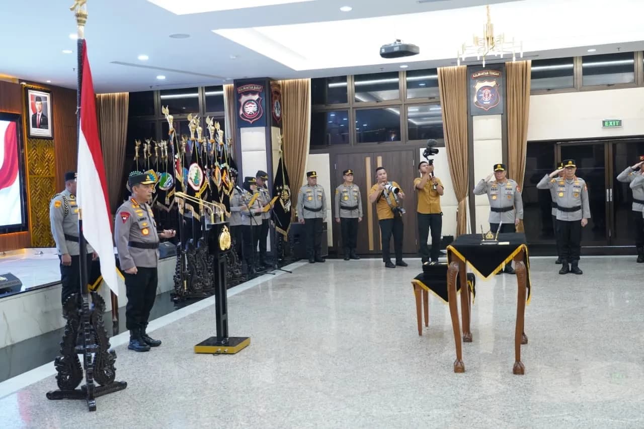 Kapolri Resmi Lantik Brigjen Pol Arif Budiman sebagai Kapolda Malut
