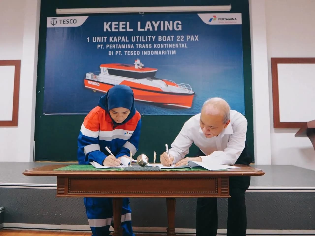 Pertamina Trans Kontinental Gandeng Galangan Nasional Resmi Mulai Pembangunan Utility Boat 22 Pax