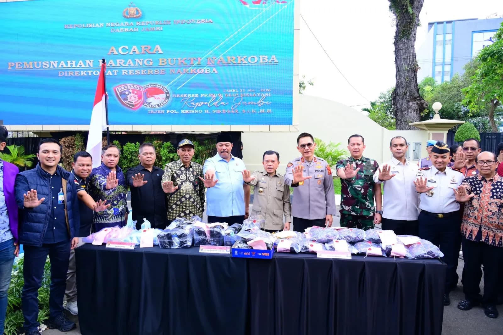 Polda Jambi Musnahkan 20 Kg Sabu dan 20 Ribu Ekstasi, Perang Narkoba Diperkuat