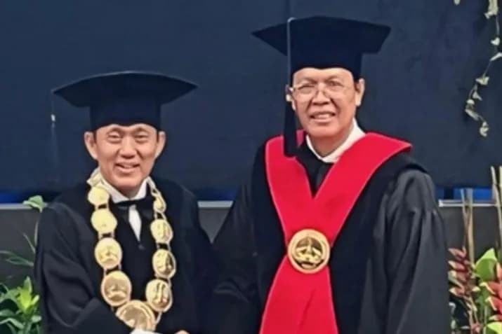 Dikukuhkan jadi Guru Besar Trisakti, Prof Trubus Bedah Tantangan Hukum Program MBG