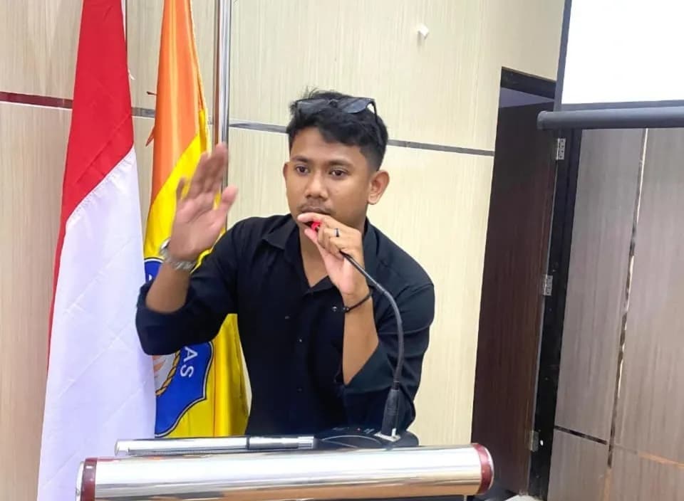 Ketua DPRD Sultra “Dipinggirkan” di Rakerwil NasDem, Ali Mazi Didesak Evaluasi Tahir Lakimi