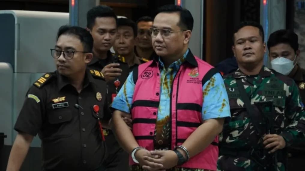 Kejagung Tetapkan Eks Anggota Ombudsman Yeka Hendra Tersangka Perintangan Kasus CPO