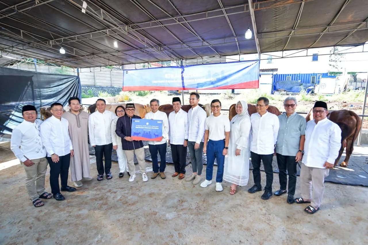 Penyerahan sapi kurban BTN kepada Panitia Kurban Idul Adha 1447 H di BTN Ecopark (Foto: Dok BTN)