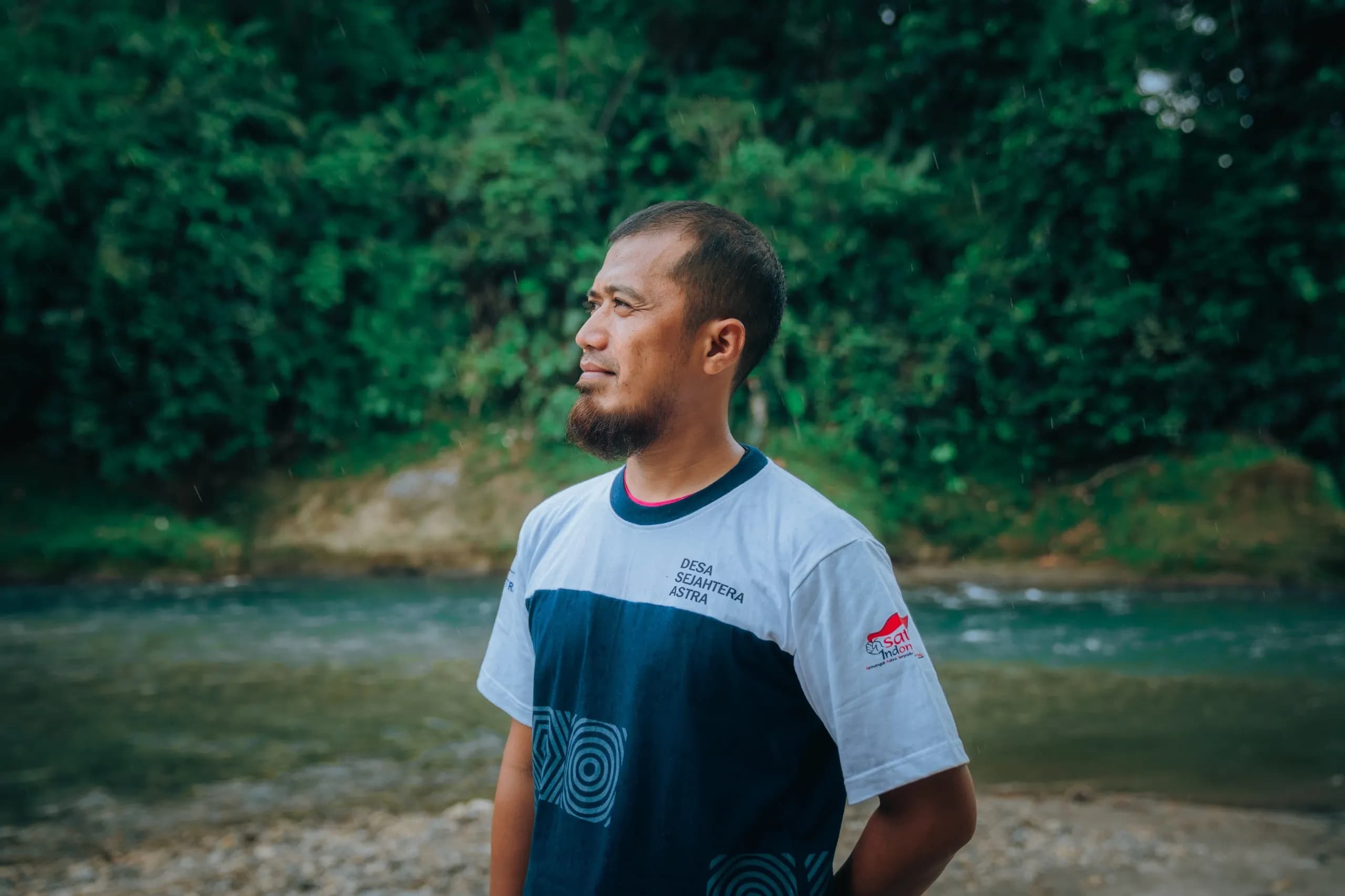 Dari Penebang Kayu Jadi Penggerak Wisata, Warga Nyarai Buktikan Hutan Lebih Bernilai Jika Dijaga