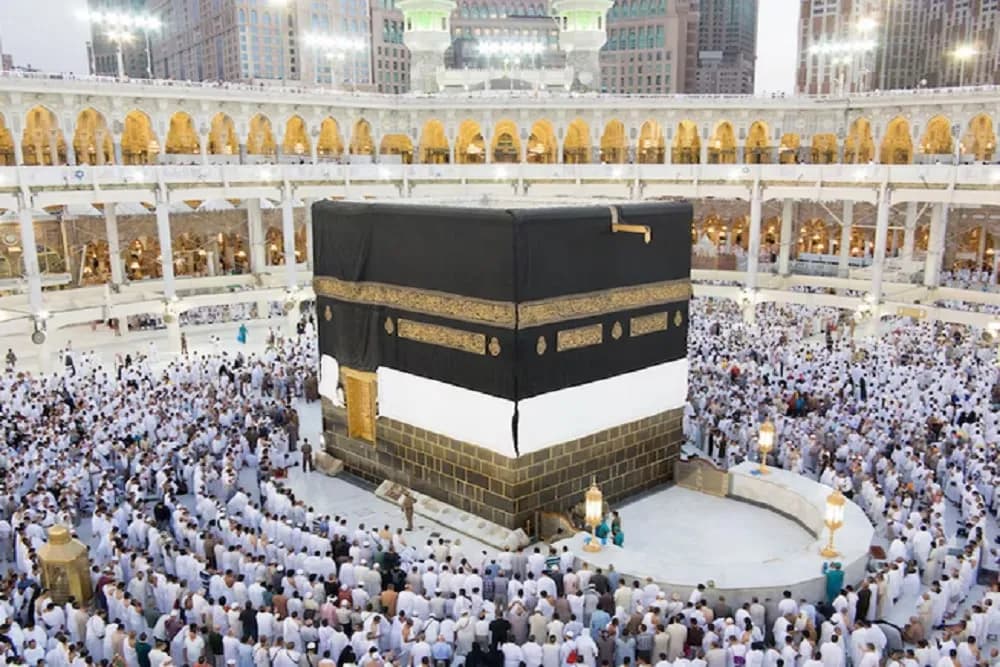 Jemaah Hanania Travel Tuntut Refund, Ratusan Juta Uang Umrah Menggantung
