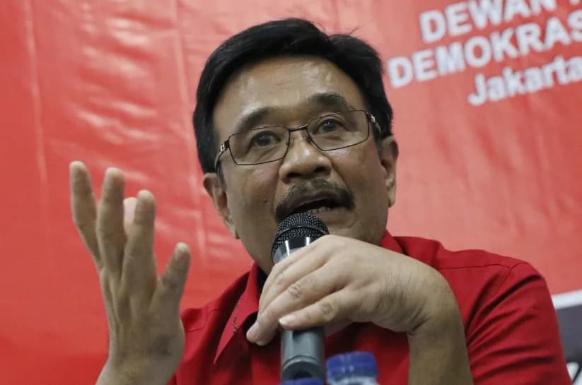 Djarot PDI-P Minta Jokowi Tunjukkan Ijazah Asli Demi Akhiri Polemik