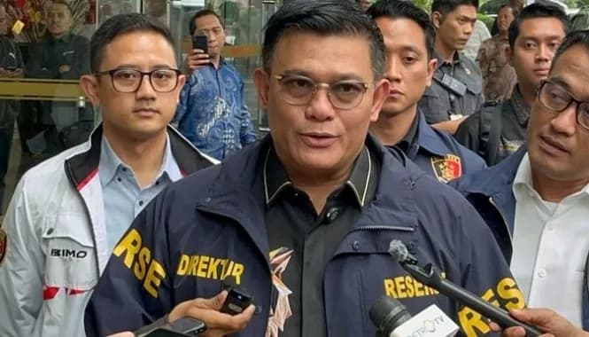 Dua Bos Perusahaan Impor HP Ilegal Dari China Resmi Jadi Tersangka