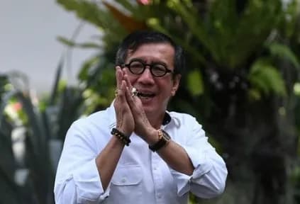 Dari "Siapa Itu?" hingga "No Comment", Yasonna Diduga Hindari Sorotan soal "Pangeran" Kasus Imigrasi