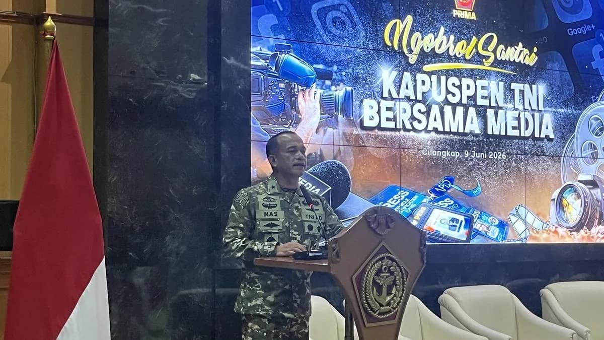 TNI Tegaskan Hadir di Demo Mahasiswa Karena Diminta Bantu Polisi