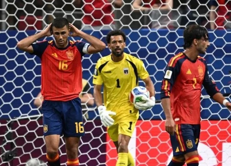 Spanyol Frustrasi! Tanjung Verde Paksa La Furia Roja Main Imbang Tanpa Gol