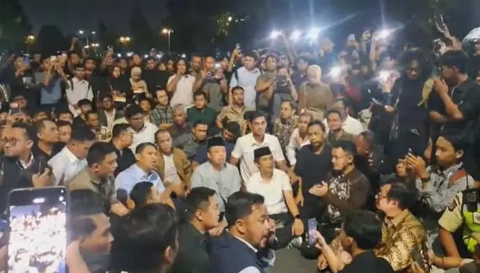 Diskusi Pejabat di UGM Ricuh, Wamentan Sudaryono Mengaku Dipukul