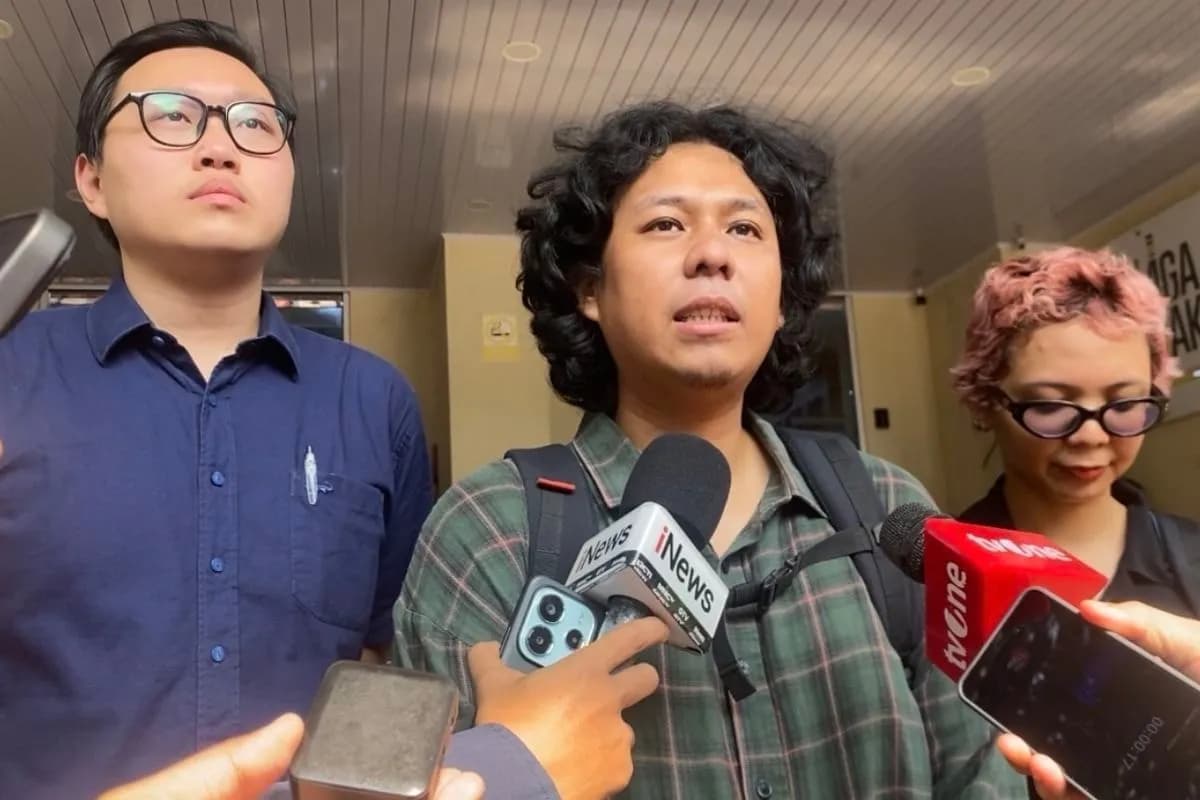 KontraS Desak Polda Periksa Mantan Kabais TNI Dalam Kasus Penyiraman Air Keras Andrie Yunus