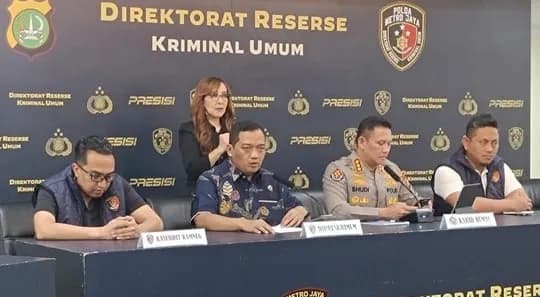 Babak Baru Kasus Roy Suryo dan dr Tifa, Polisi Periksa 94 Saksi dan 26 Ahli
