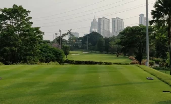 Tak Cuma Hotel Sultan, Pemerintah Didesak Kaji Ottolima Senayan Golf Club