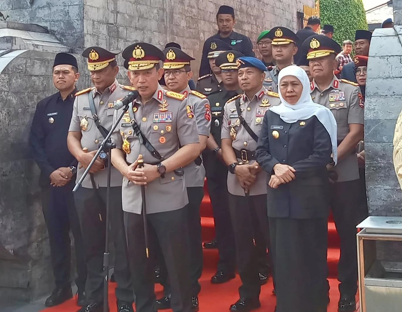 Kapolri Tegaskan Penanganan Kasus Roy Suryo dan dr Tifa Sesuai Prosedur Hukum
