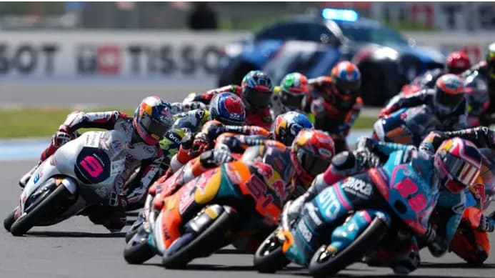 Veda Ega Bangkit di Brno, Pembalap Indonesia Bidik Poin Penting di Moto3 Ceko