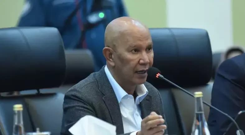 DPR Tolak Rencana Purbaya Tambah Layer Cukai Rokok, Usul Insentif untuk Pabrikan Kecil