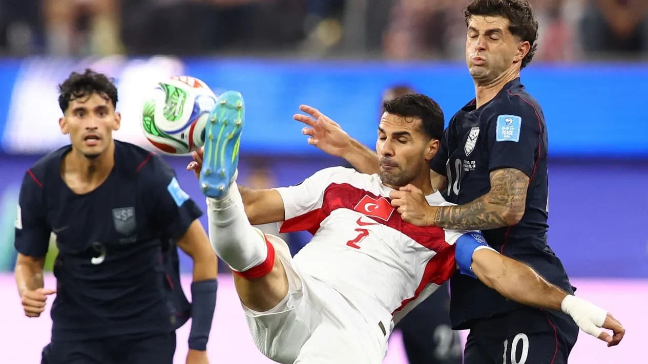 Turki Tumbangkan Amerika Serikat 3-2, Gol Injury Time Kaan Ayhan Jadi Penentu