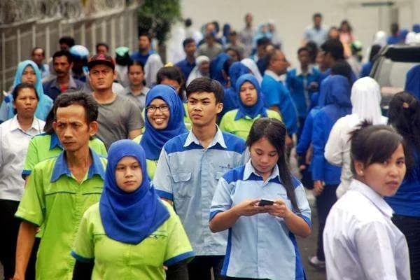 DPR Desak Satgas PHK Bergerak Sebelum Badai PHK Meluas, Jangan Sekadar Urus Korban