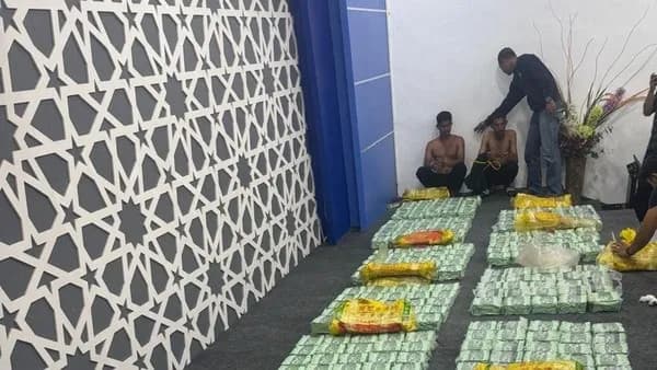Bareskrim Gagalkan Penyelundupan 325 Kg Sabu dari Thailand, Dua Kurir Diupah Rp790 Juta