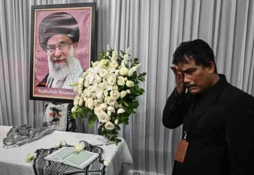 Jenazah Ali Khamenei Tiba di Teheran, Iran Mulai Rangkaian Pemakaman Kenegaraan