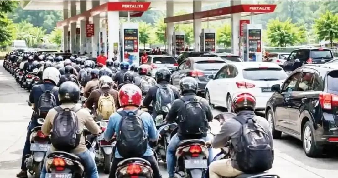 Nunggak Pajak Kendaraan? Siap-Siap Tak Bisa Beli Pertalite dan Solar Subsidi di NTT