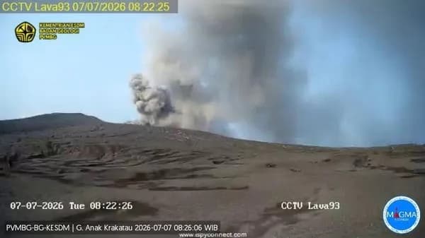 Gunung Anak Krakatau Kembali Erupsi, Kolom Abu Vulkanik Mencapai 257 Meter