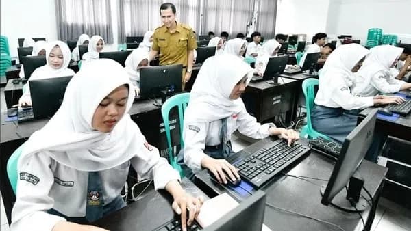 Kemendikdasmen Majukan Pendaftaran TKA 2026, Siswa SMA/SMK Bisa Daftar Mulai 27 Juli