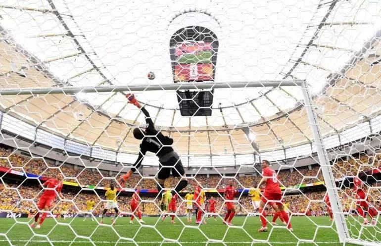 Drama 120 Menit! Swiss Tumbangkan Kolombia Lewat Adu Penalti, Argentina Menanti