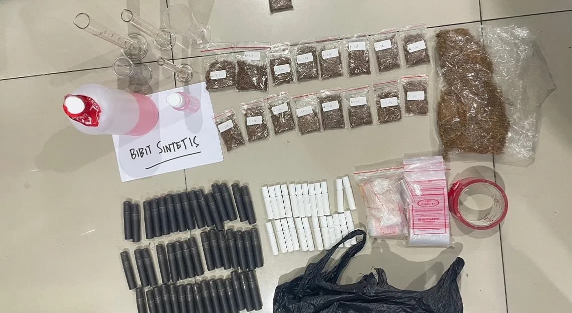 Polres Serang Bongkar Jaringan Narkoba Spray Lintas Provinsi, Barang Bukti Rp1 Miliar Disita
