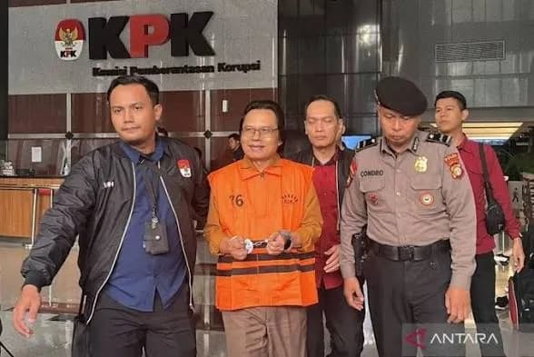 KPK Resmi Tahan Eks Sekjen MPR Ma'ruf Cahyono, Diduga Terima Gratifikasi Rp17 Miliar