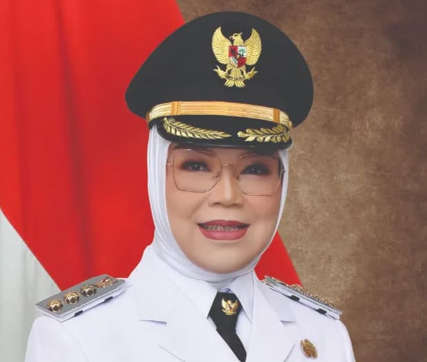 Terjaring OTT KPK, Ini Profil dan Harta Bupati Sukoharjo Etik Suryani