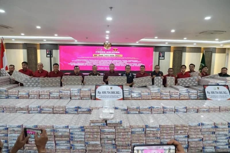Kejati Kaltim Bongkar Dugaan Korupsi Tambang Rp6,8 Triliun, Aset Mewah hingga Rp699 Miliar Disita