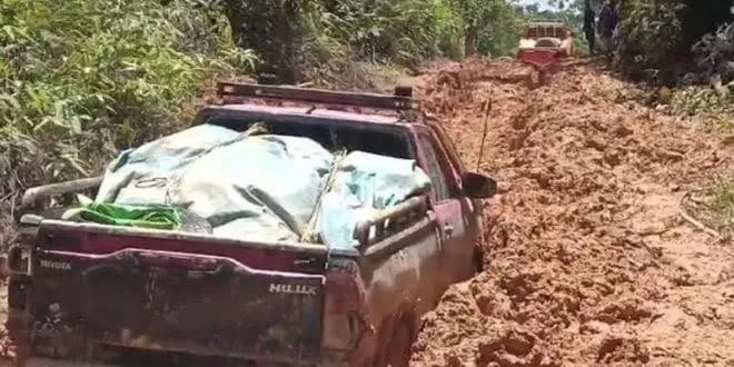 Jalur Darat Lumpuh, Pemprov Kaltara Desak Distribusi BBM ke Apau Kayan Dialihkan Lewat Udara