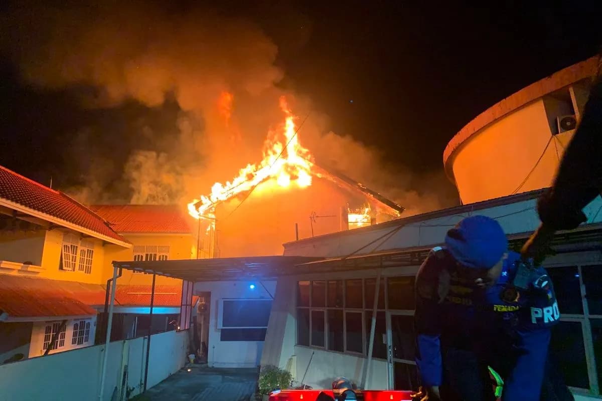 Kantor Bapenda dan Inspektorat Padang Terbakar, Berkas Penting Hangus