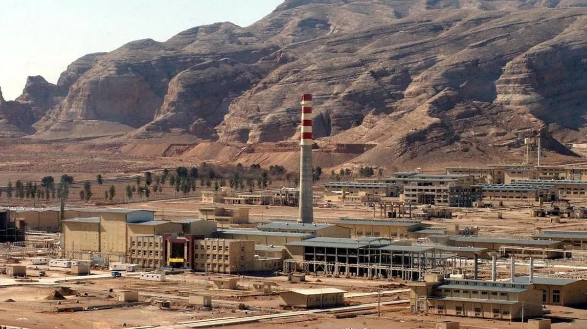 Trump Ancam Hancurkan Gunung Pickaxe, Fasilitas Nuklir Rahasia Iran