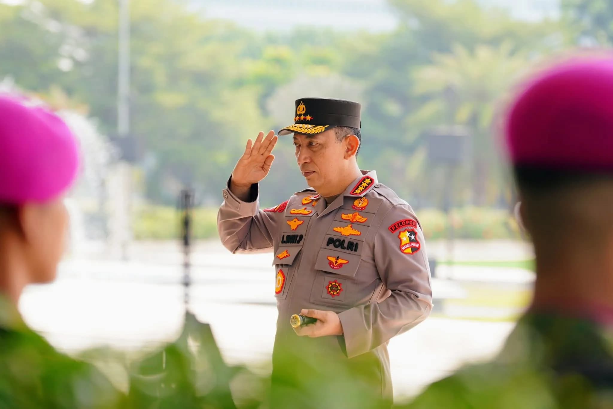 Dikritik Mahfud Tak Sesuai KUHAP, Kapolri Pilih Diam soal Kasus Febrie