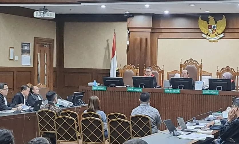 Terungkap di Sidang! Pejabat Bea Cukai Diduga Minta Innova Zenix ke Aguan
