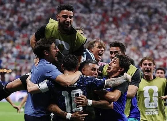 Argentina Comeback Dramatis, Tumbangkan Inggris 2-1 dan Melaju ke Final Piala Dunia 2026