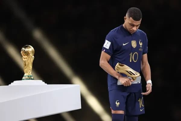 Rodri Rajai Piala Dunia 2026, Mbappe Borong Dua Gelar Individu, Messi Tambah Koleksi Prestisius