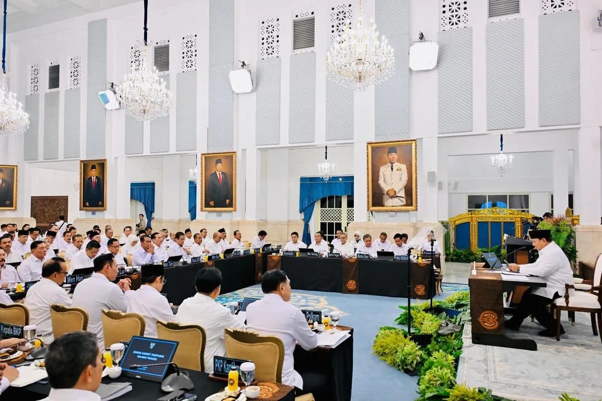 Viral Prabowo dan Gibran Tak Sebelahan, Istana Pastikan Tak Ada Pengurangan Peran Wapres