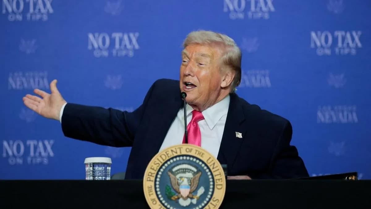 Trump Siapkan Gelombang Tarif Baru, Puluhan Negara Terancam Kena Bea Masuk Mulai Jumat