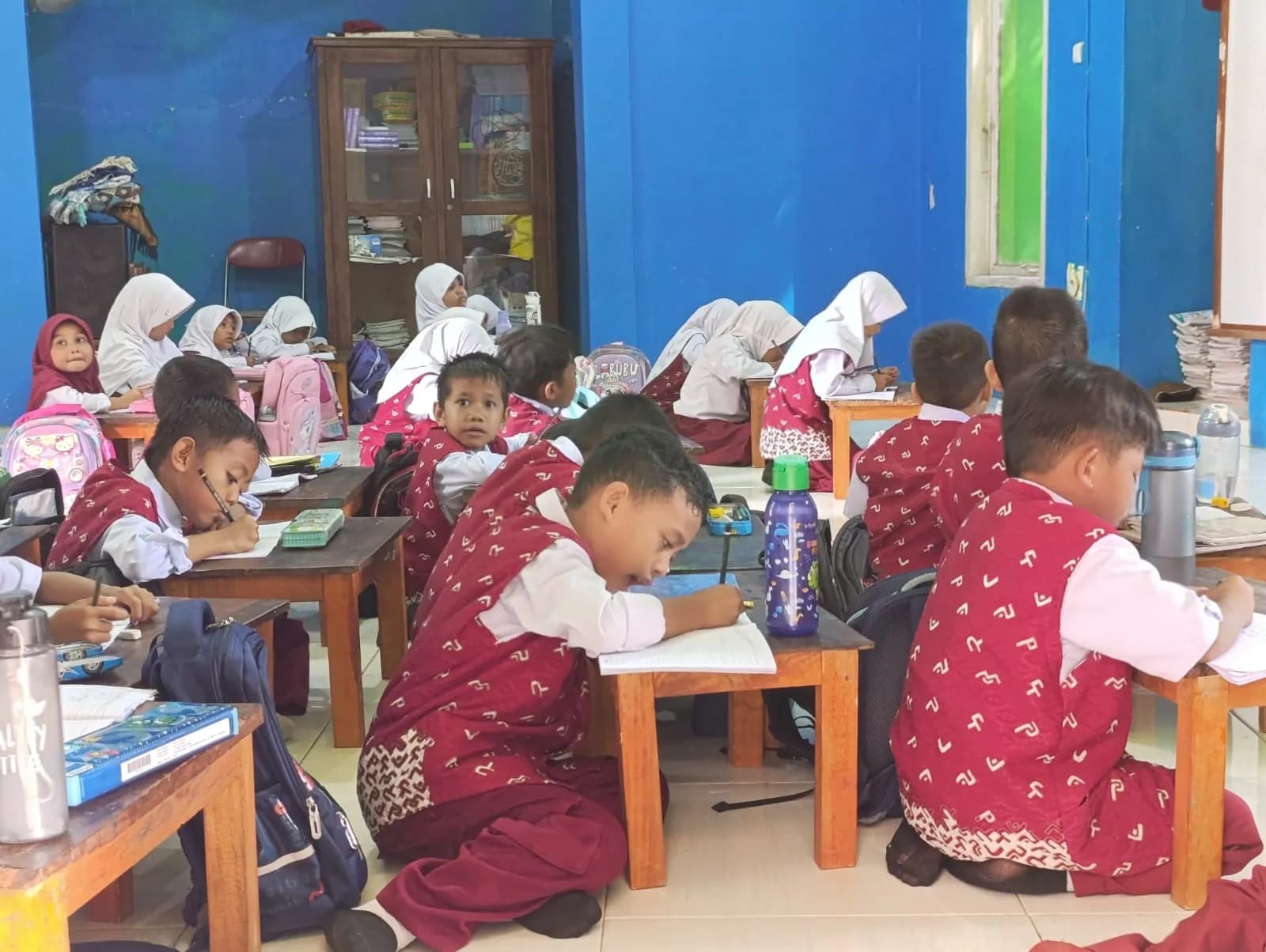 Setahun Belajar di Musala, 8 Siswa SD di Parepare Belum Punya NISN dan Terancam Tak Bisa Ikut Ujian