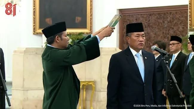 Prabowo Lantik Wamenhan Donny Ermawan Jadi Gubernur Universitas Republik Indonesia