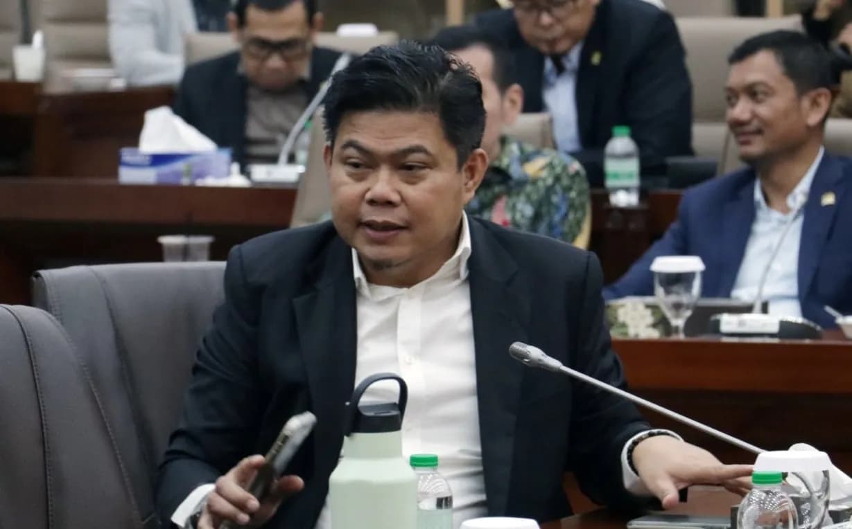 DPR Desak Operator Patuhi Putusan MK, Sisa Kuota Internet Tak Boleh Hangus Lagi