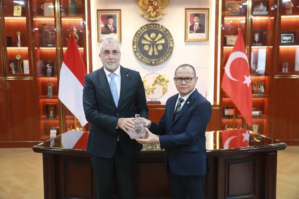 Menteri P2MI Mukhtarudin dan Menaker Turki Bahas MoU Pekerja Migran Indonesia