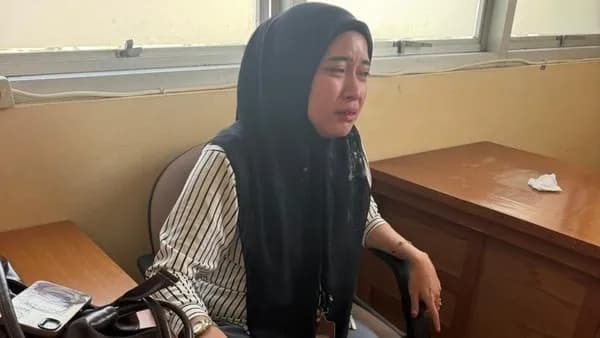 Ketua DPRD Bone Lempar Kue dan Siram Air ke Wajah Staf, Polisi Turun Olah TKP