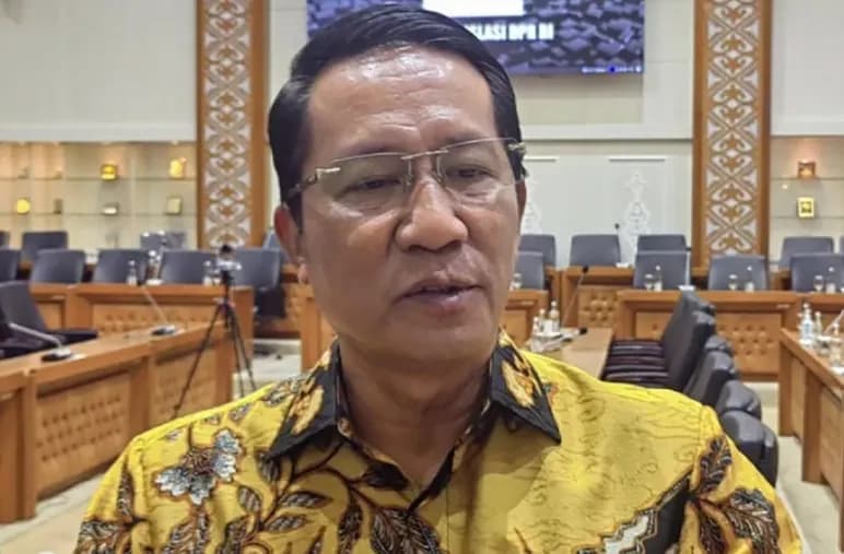 Diprotes Publik, Pemerintah Kaji Ulang Tarif Baru Kewarganegaraan